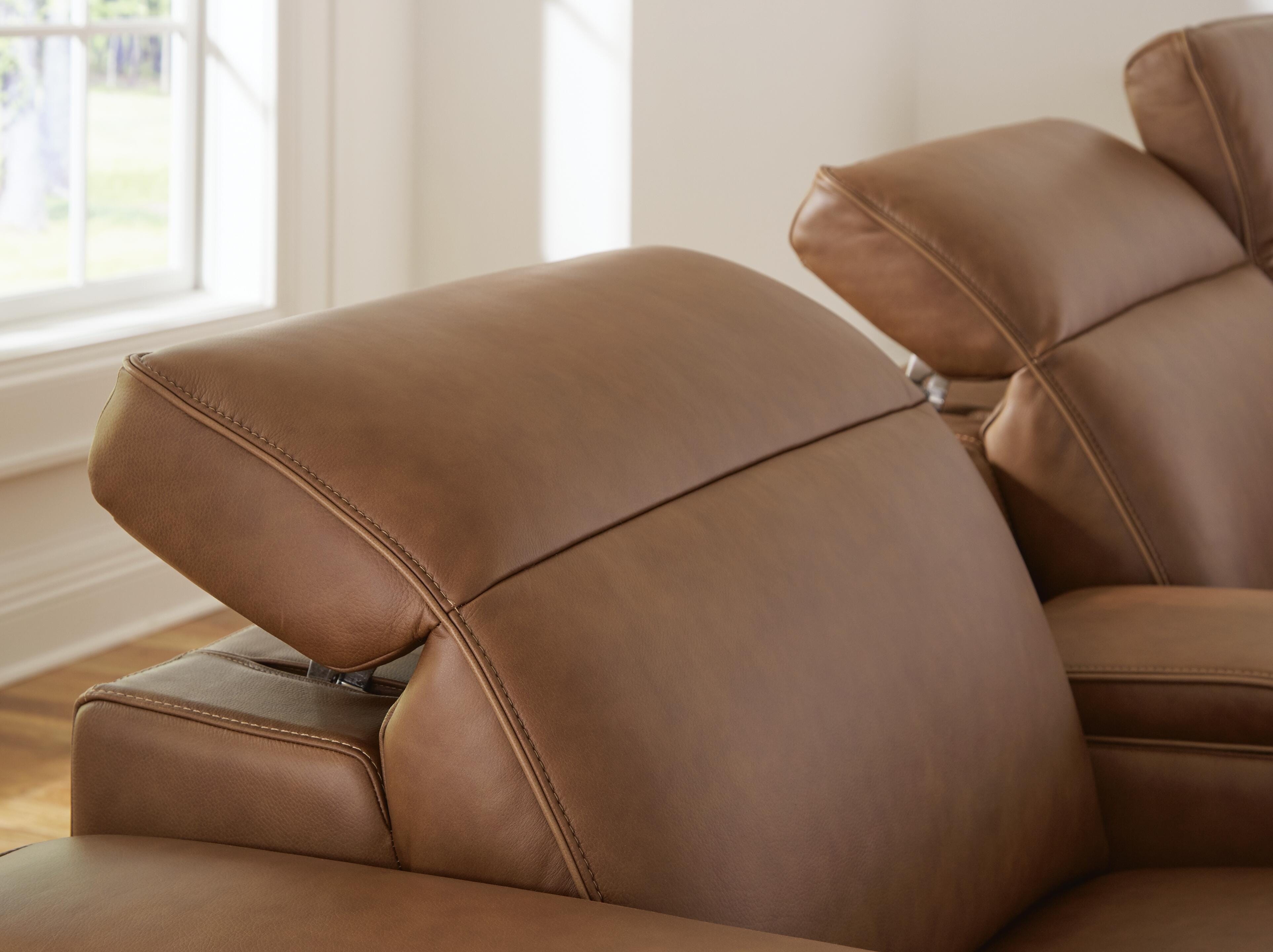 Seccional reclinable eléctrico Magic Man de 5 piezas