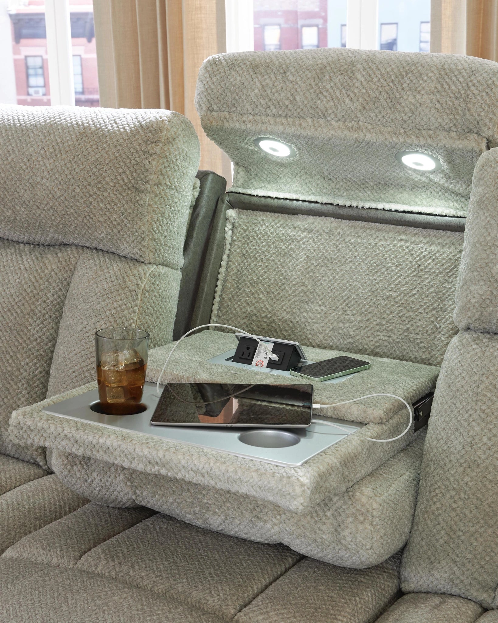 Sofá reclinable eléctrico WhipLash