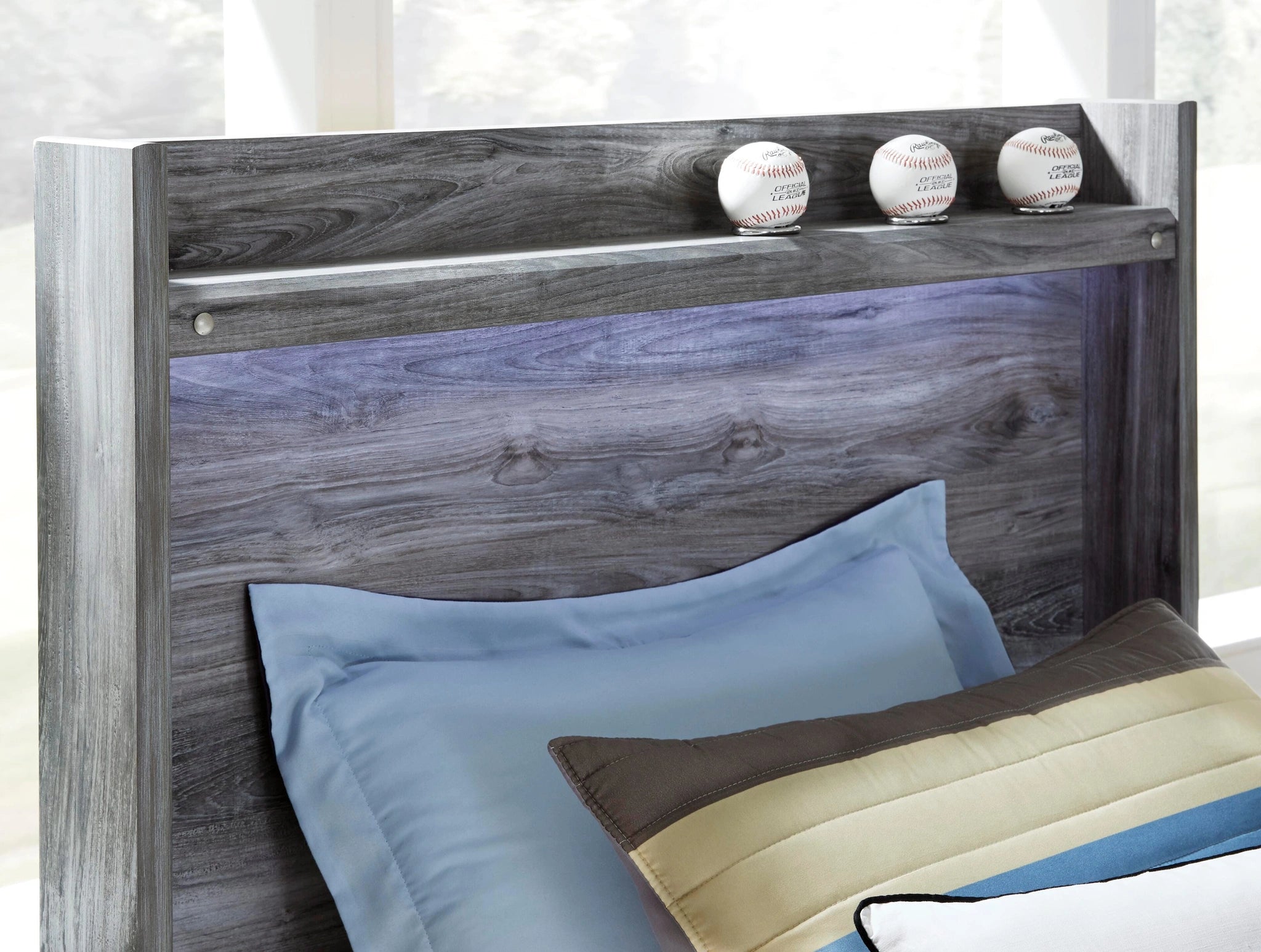 Cama con almacenamiento Baystorm