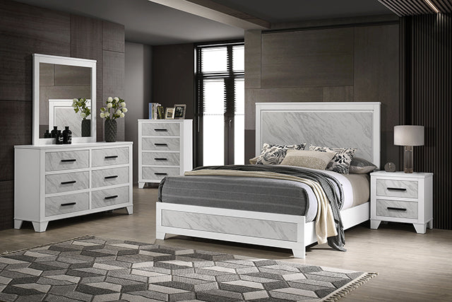 Cama Darlene E. King